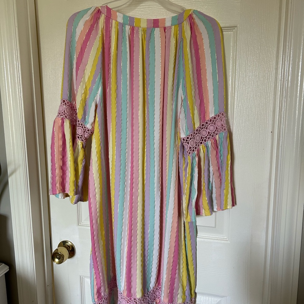 Colorful Dress! - Picture 5 of 6
